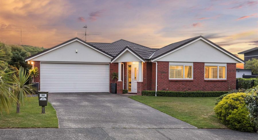  at 27 Milford Street, Aotea, Porirua