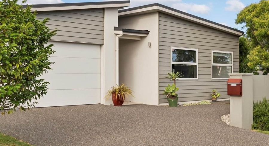  at 2 Ella Place, Papamoa Beach, Tauranga, Bay Of Plenty