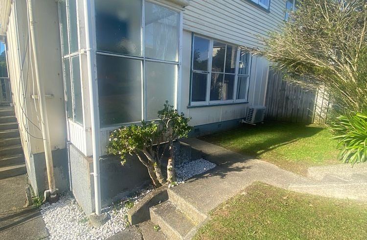  at 33 Gear Terrace, Ranui Heights, Porirua, Wellington