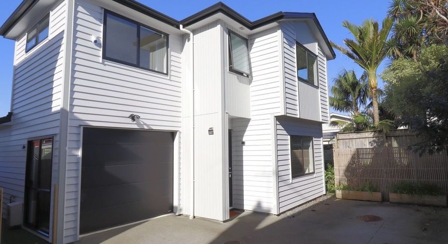  at 7B Oaklands Road, Mount Eden, Auckland City, Auckland