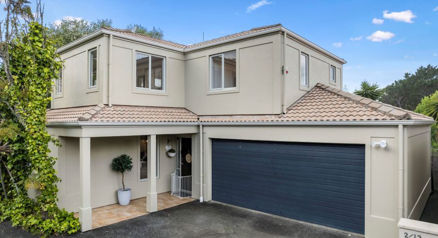  at 2/12 Belle Verde Drive, Sunnynook, Auckland