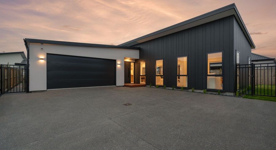  at 8 Perehia Mews, Marshland, Christchurch City, Canterbury