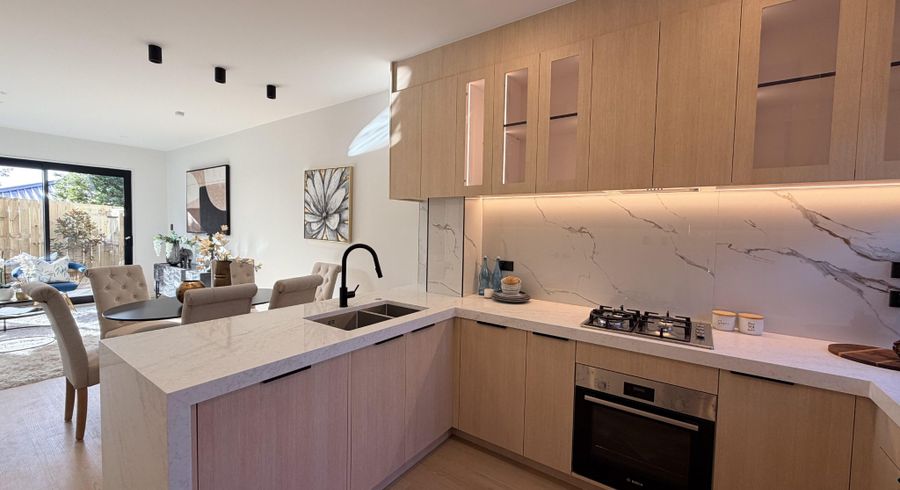  at 4/44 Drake Street, Howick, Manukau City, Auckland