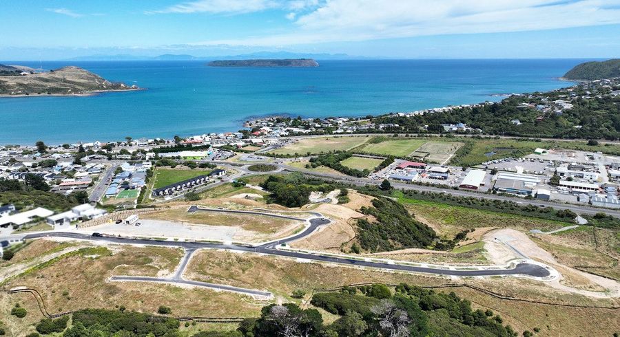  at Plimmerton Heights, Camborne, Porirua, Wellington