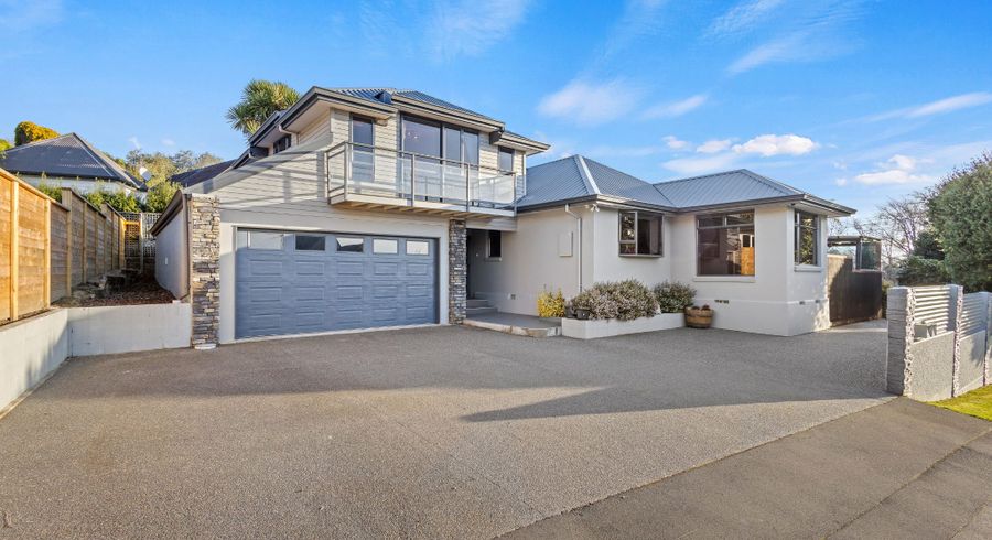  at 2 Whaka Terrace, Huntsbury, Christchurch City, Canterbury