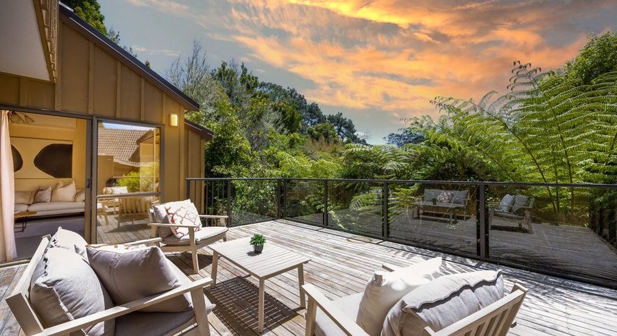  at 163 Browns Bay Road, Browns Bay, North Shore City, Auckland