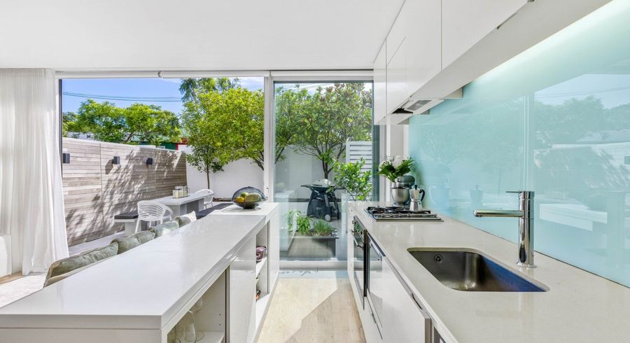  at 318/28 College Hill, Freemans Bay, Auckland City, Auckland
