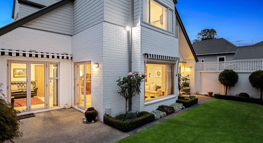  at 1/82 Murray Place, St Albans, Christchurch
