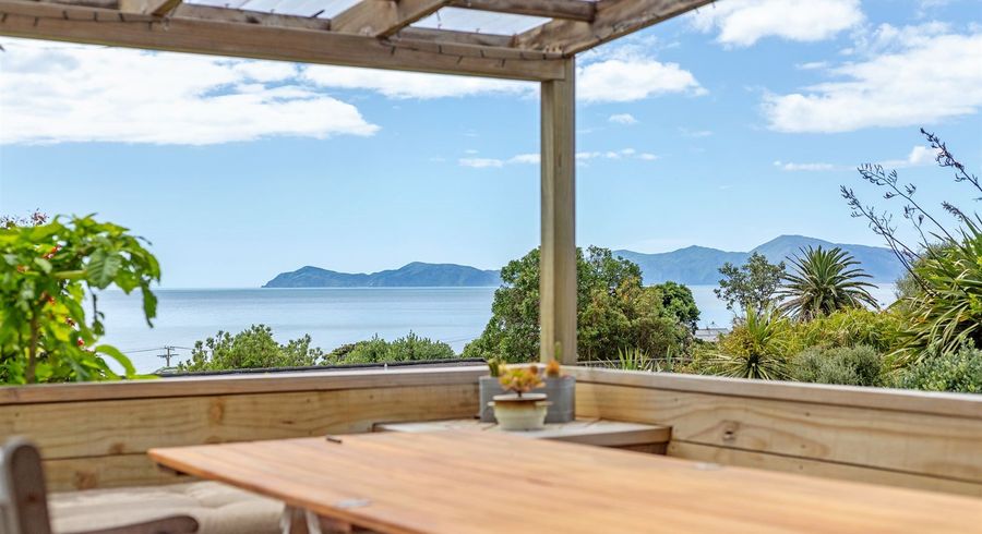  at 81 Wellington Road, Paekakariki