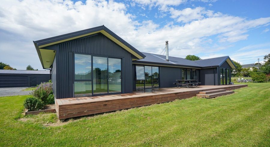  at 15 Oreti Road, Otatara, Invercargill