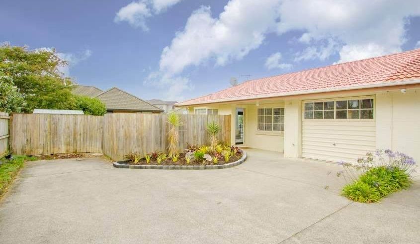  at 2/16A Edendale Road, Somerville, Manukau