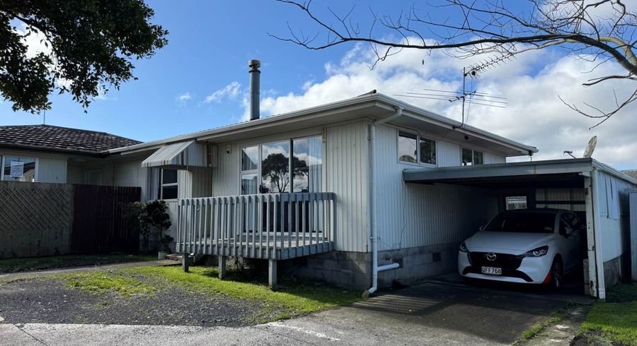  at 1/370 Triangle Road, Henderson, Auckland