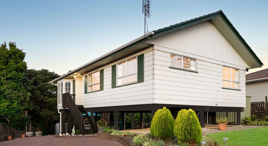  at 49 Lynn Road, Bayview, North Shore City, Auckland