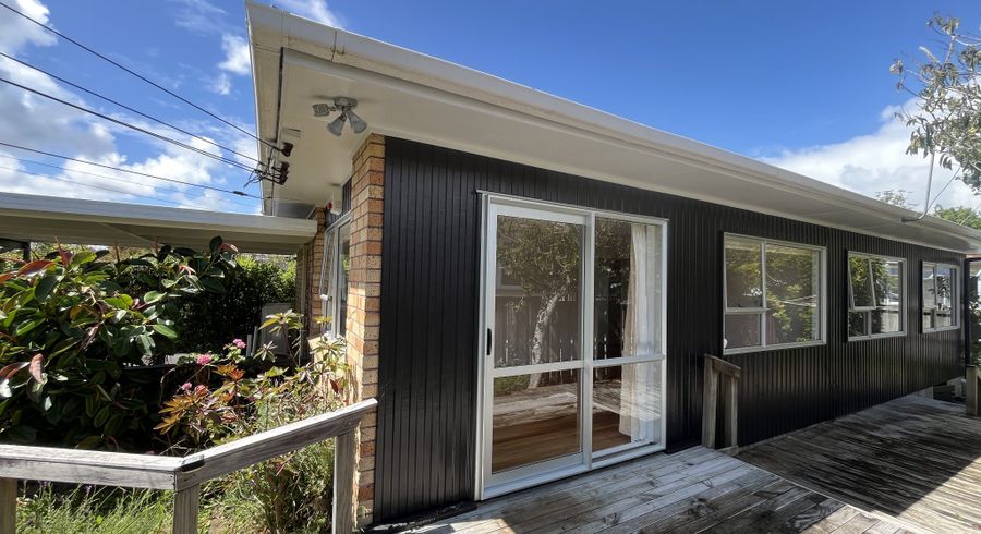  at 1/24 Hillcrest Ave, Hillcrest, North Shore City, Auckland