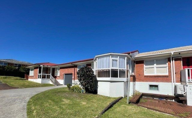  at 2/11 Winscombe Street, Belmont, North Shore City, Auckland