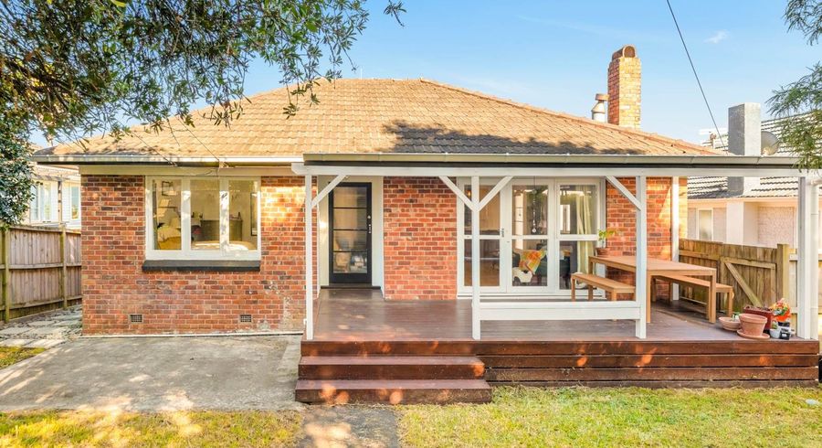  at 75 Oakdale Road, Mount Roskill, Auckland City, Auckland