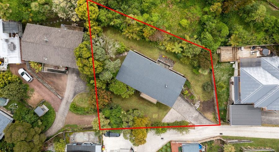  at 58 Juniper Road, Sunnynook, Auckland