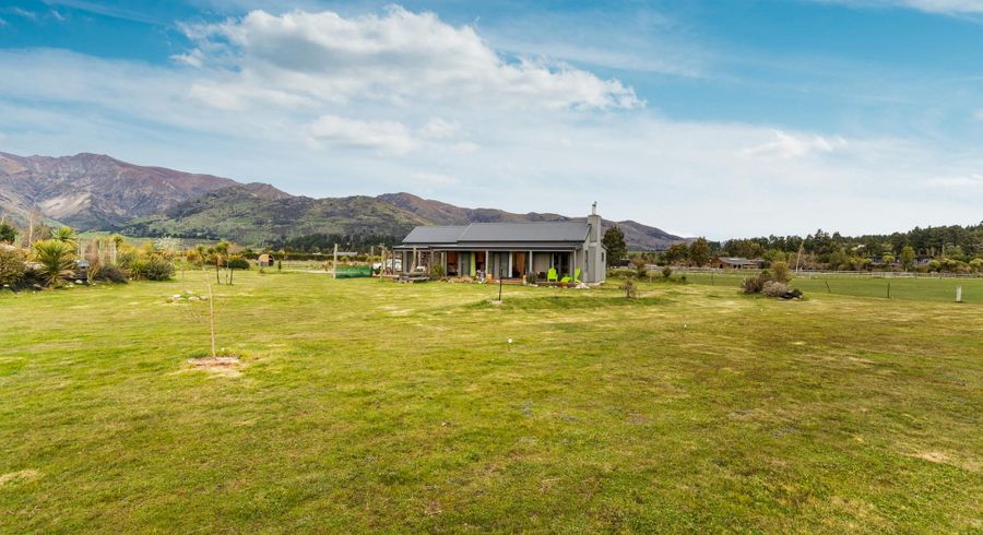  at 104 Lachlan Avenue, Hawea Flat, Lake Hawea