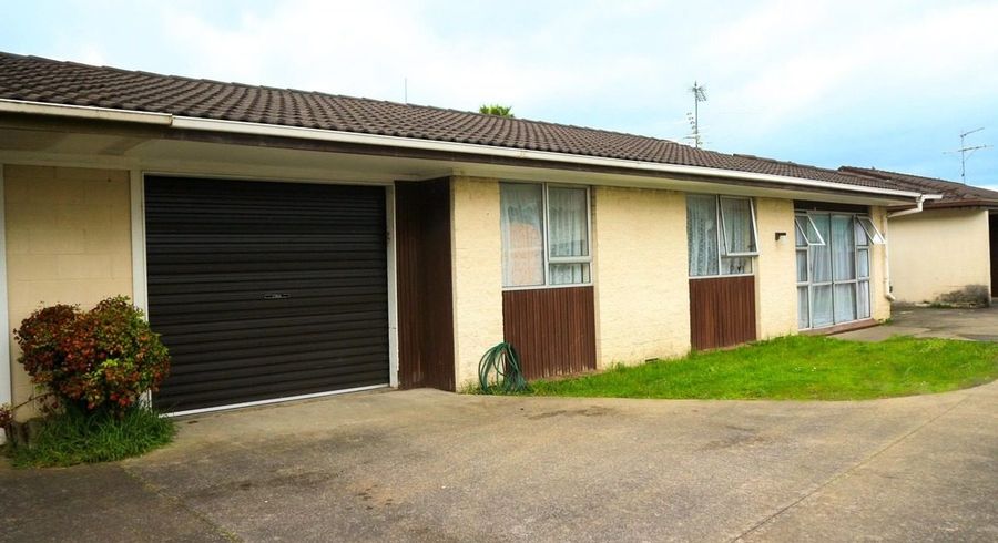  at 2/6 Browns Road , Manurewa, Manukau City, Auckland