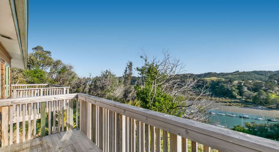  at 32 Riverhaven Drive, Wade Heads, Whangaparaoa