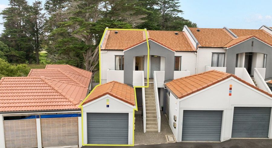  at 41/21 Armoy Drive, East Tamaki, Manukau City, Auckland