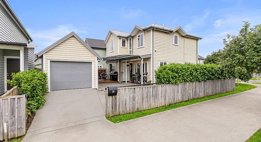  at 83 Grove Road, Papakura, Papakura