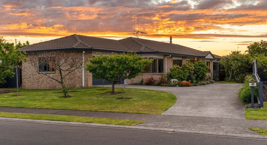  at 24 Ocean Crest, Papamoa Beach, Papamoa