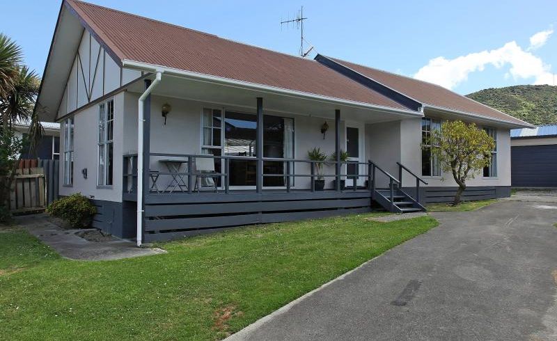  at 333 Wellington Road, Wainuiomata, Lower Hutt