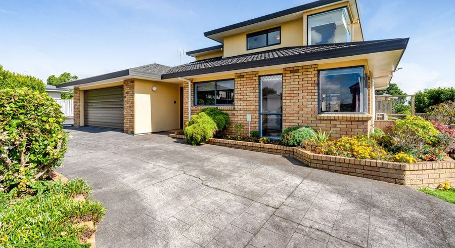  at 20 Kellyville Heights, Merrilands, New Plymouth