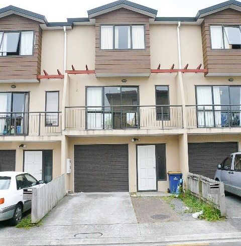  at 6/8 Margan Avenue, New Lynn, Waitakere City, Auckland