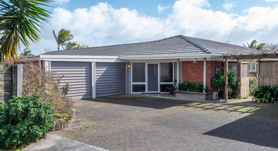 at 10 Roadley Avenue, Sunnyhills, Auckland