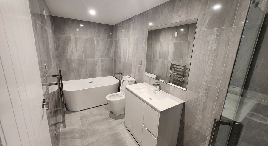  at 105 Trias Road, Totara Vale, North Shore City, Auckland