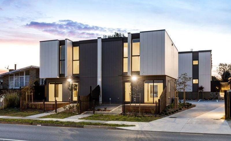  at 8/79 Edmonton Road, Henderson, Auckland