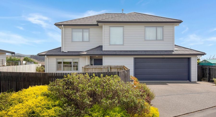  at 14 Montego Place, Grenada Village, Wellington, Wellington