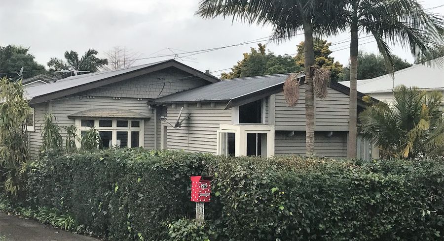  at 28 Lloyd Avenue, Mount Albert, Auckland