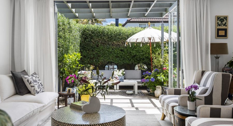  at 10/2 Campbell Road, Takapuna, North Shore City, Auckland