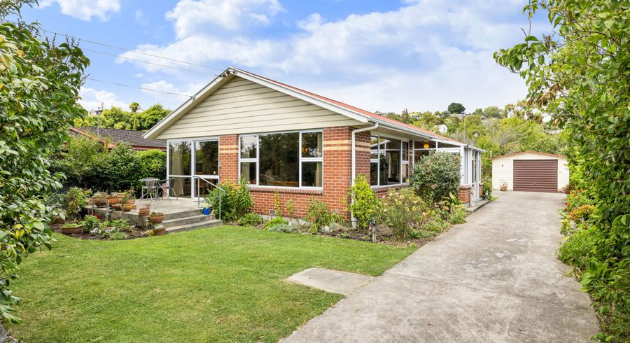  at 182 Centaurus Road, Saint Martins, Christchurch