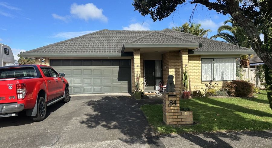 at 84 Burswood Drive, Burswood, Auckland
