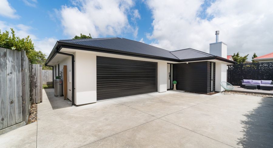  at 6 Ngaio Street, West End, Palmerston North, Manawatu / Whanganui