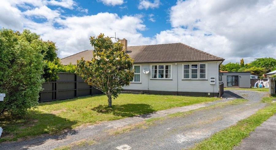 at 12 Le Quesne Place, Fairfield, Hamilton, Waikato
