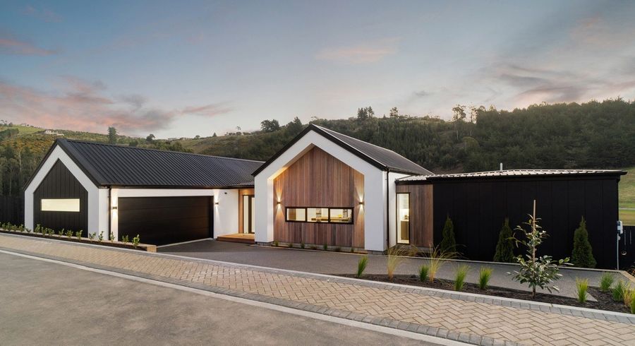  at 10 Flowers Lane, Cracroft, Christchurch City, Canterbury