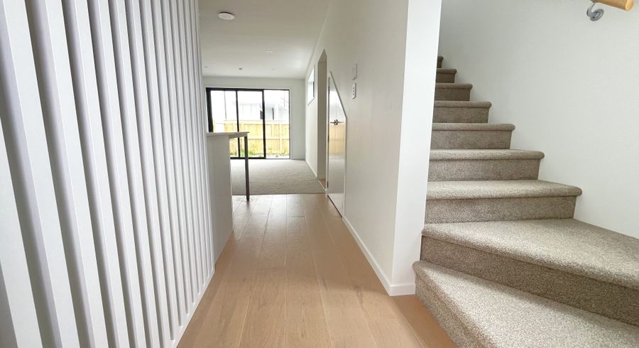  at 17/10 Pascoe Avenue, Paremata, Porirua, Wellington