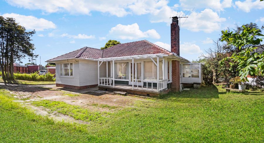  at 184 New Windsor Road, New Windsor, Auckland