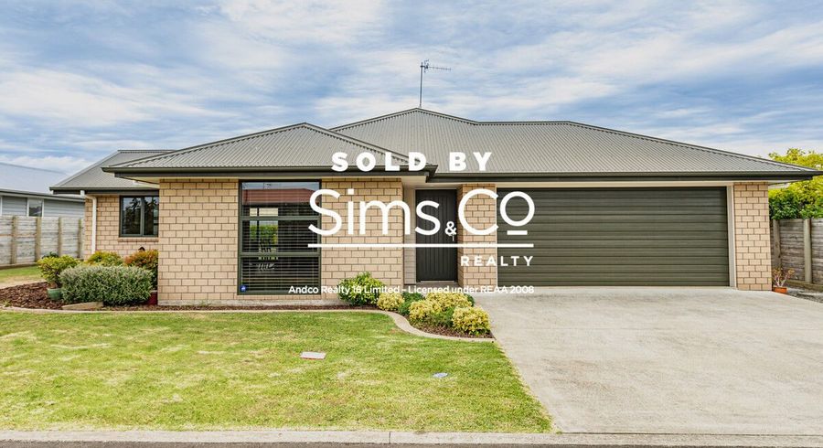  at 35 Sussex Road, Springvale, Whanganui