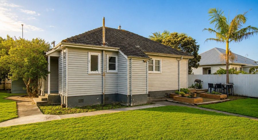  at 210 Wainui Road, Kaiti, Gisborne, Gisborne