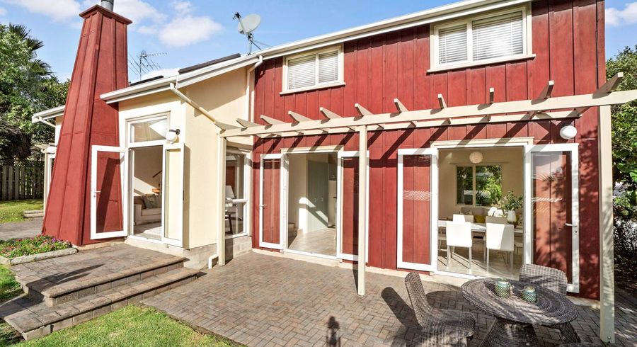  at 10B SHILOH WAY, Greenhithe, Auckland