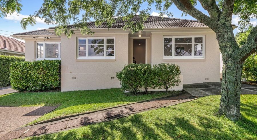  at 7 Temple Street, Meadowbank, Auckland