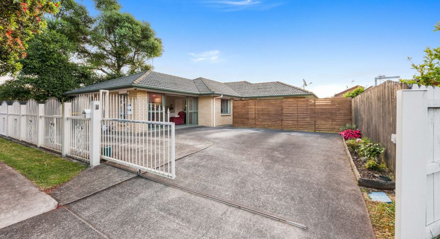  at 10 Secoia Crescent, Mangere, Auckland