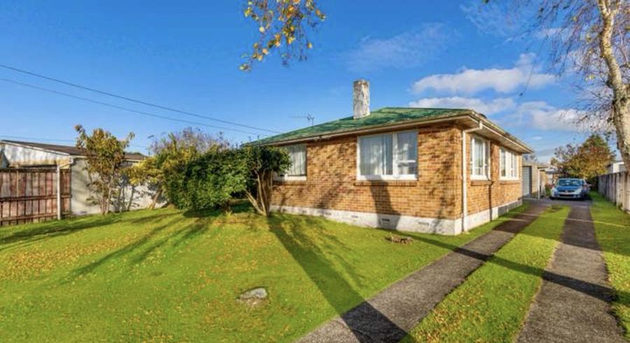  at 3 Shelley Court, Enderley, Hamilton