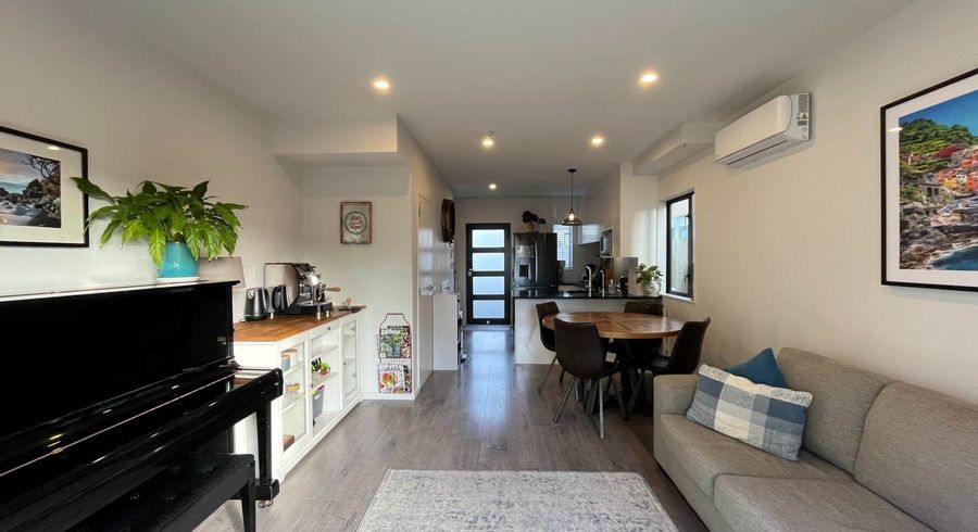  at 16/8 Arney Road, Ranui, Waitakere City, Auckland